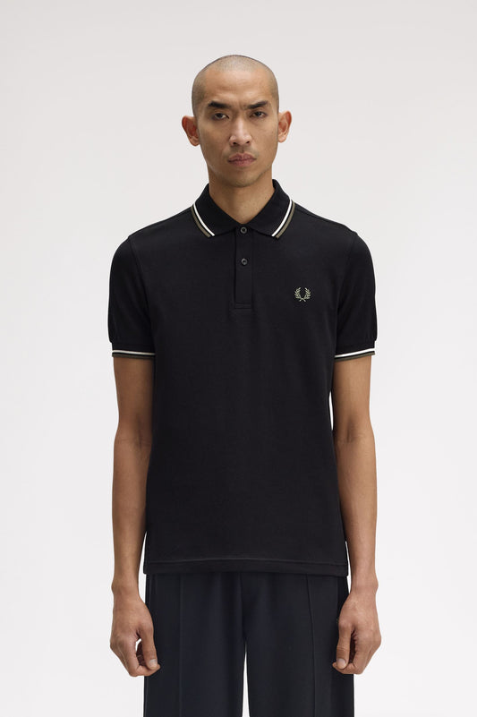 Fred Perry - TWIN TIPPED POLO SHIRT - Black/ Ecru/ Laurel Wreath Green