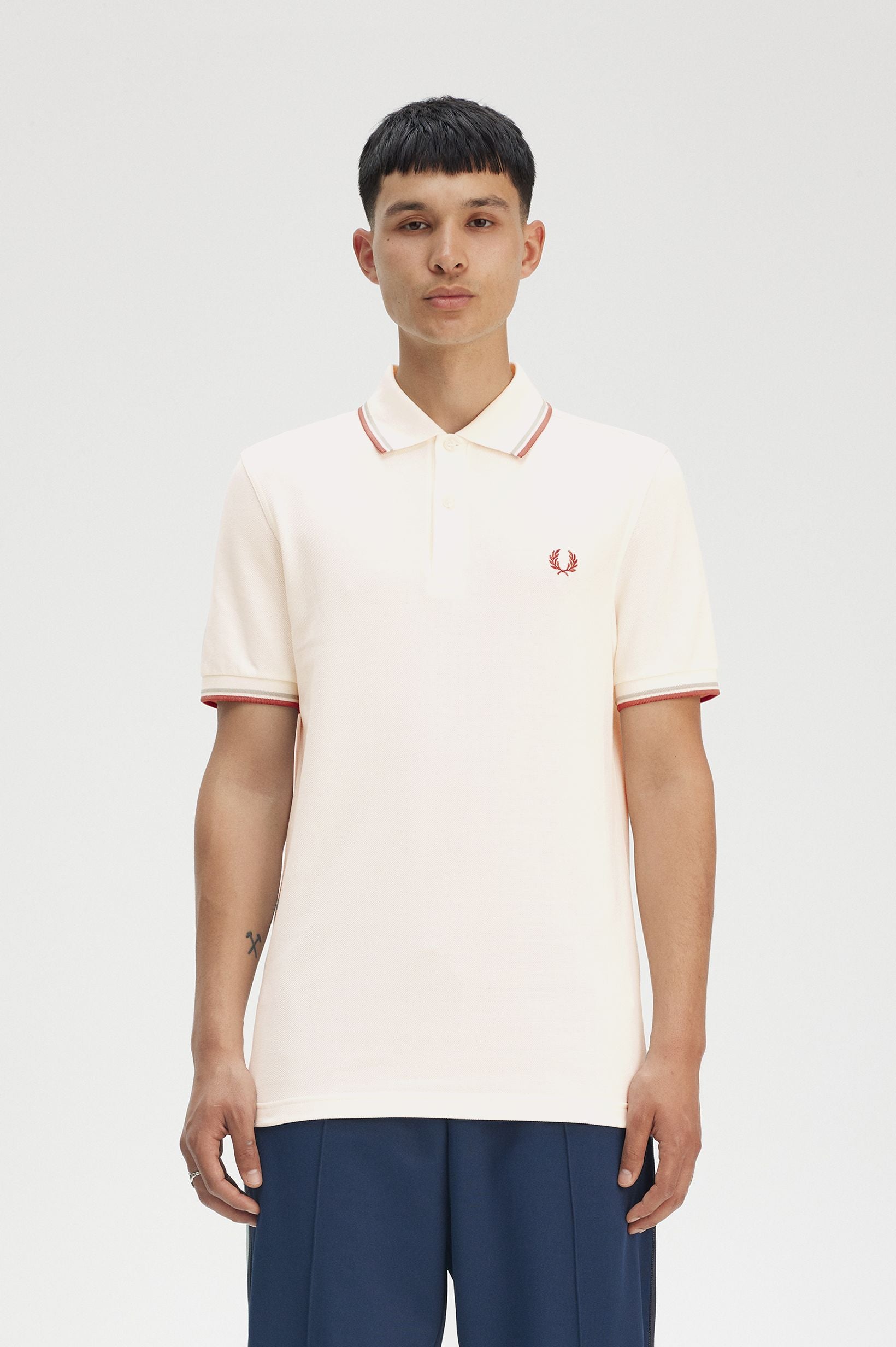 M3600_Y20_V2_Q125_MOD1_FRONT