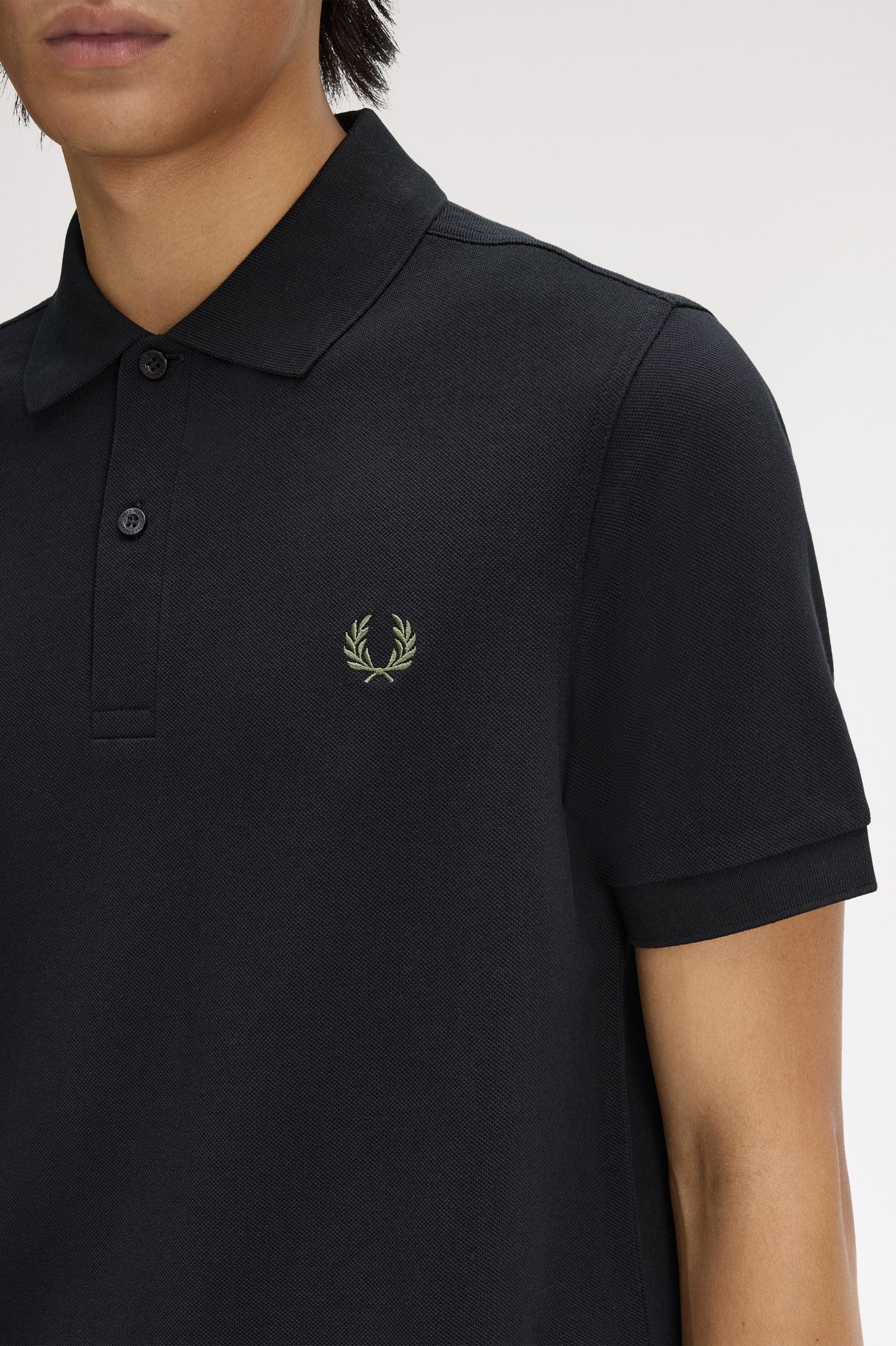 Fred Perry - THE FRED PERRY SHIRT - Black/Laurel Wreath Green
