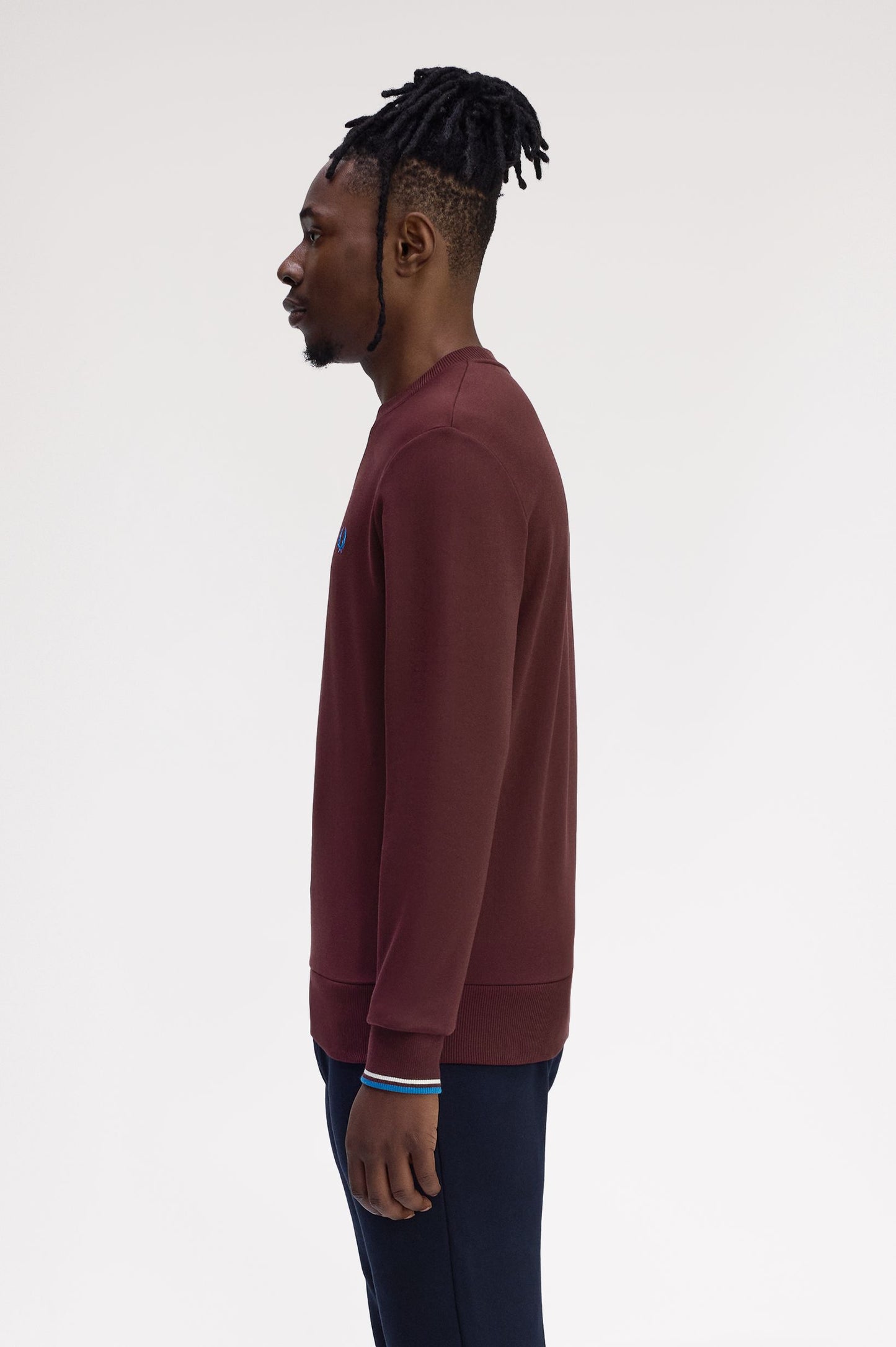 Fred Perry - CREW NECK SWEATSHIRT - Oxblood/Ecru/Crystalblue
