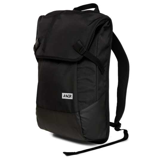 Mid_PNG-AVR-BPW-002-801-AEVOR-Daypack-Proof-Black-02_1800x1800