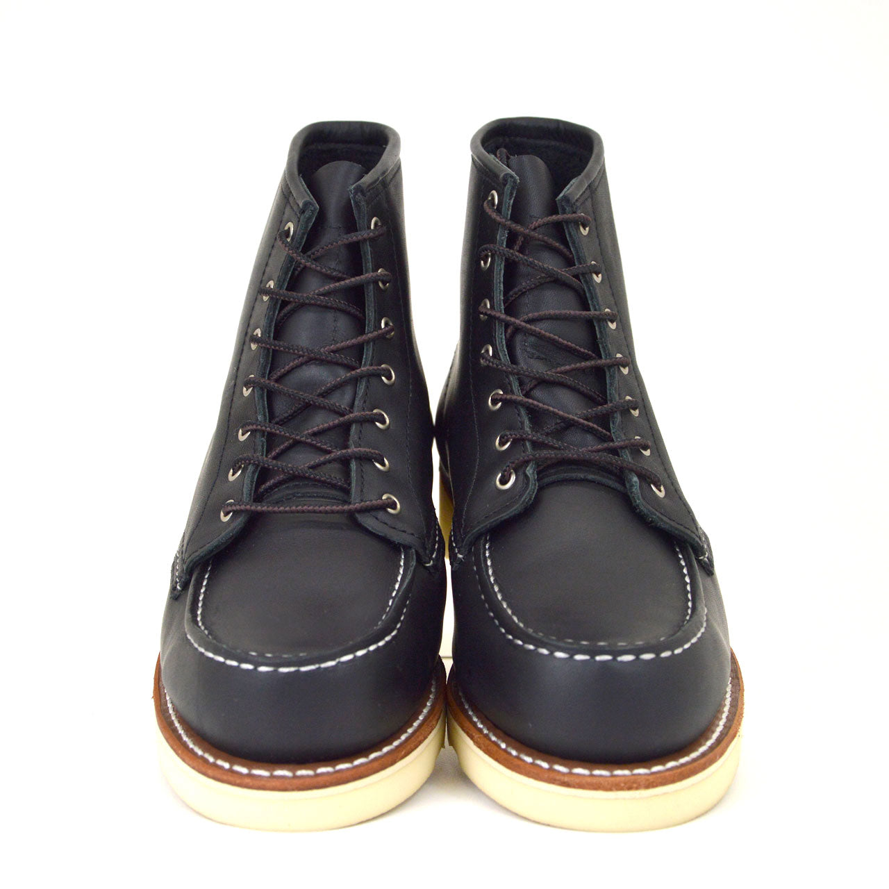 RedWingMocToeBlack1