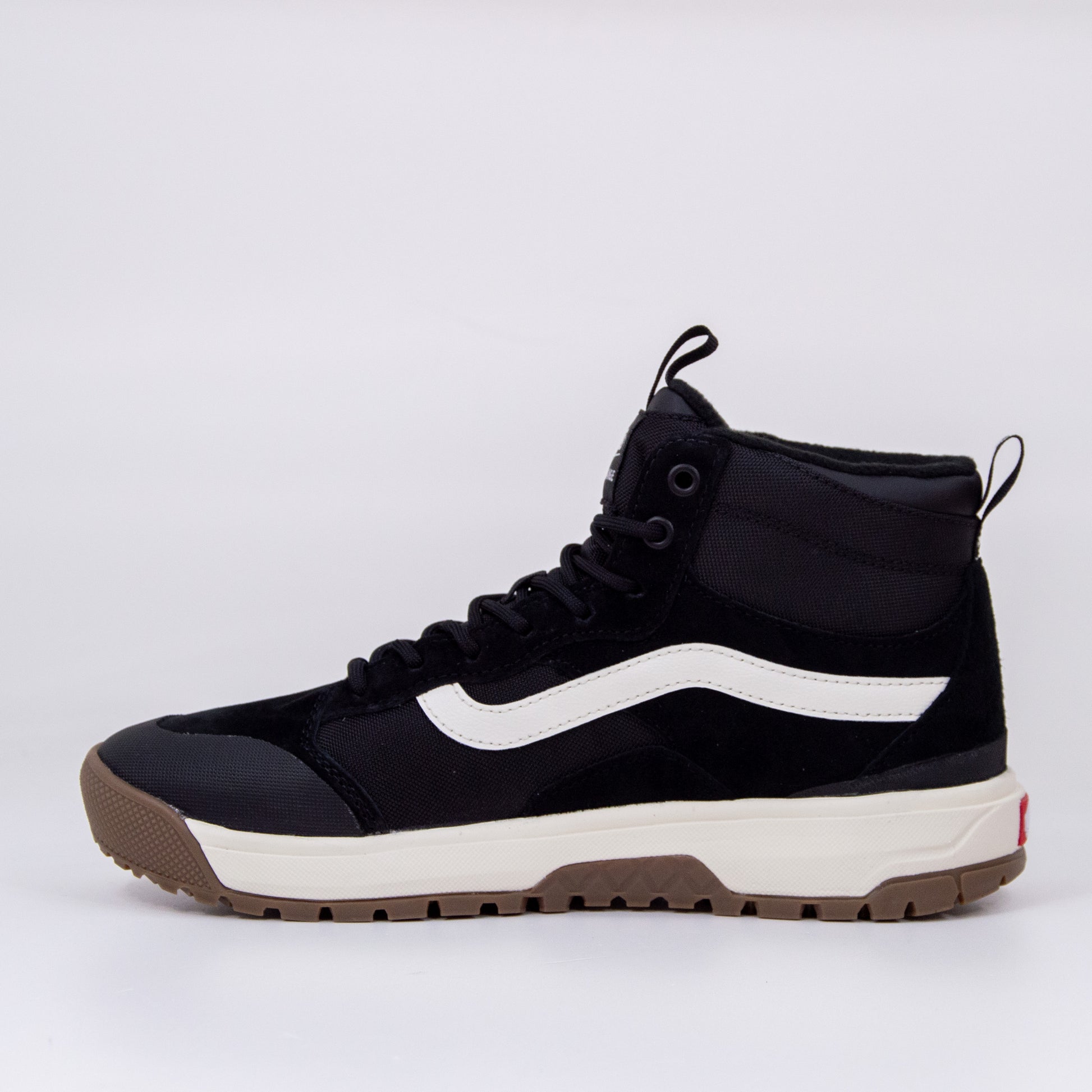 Vans - ultrarange exo - black_marshmallow_9