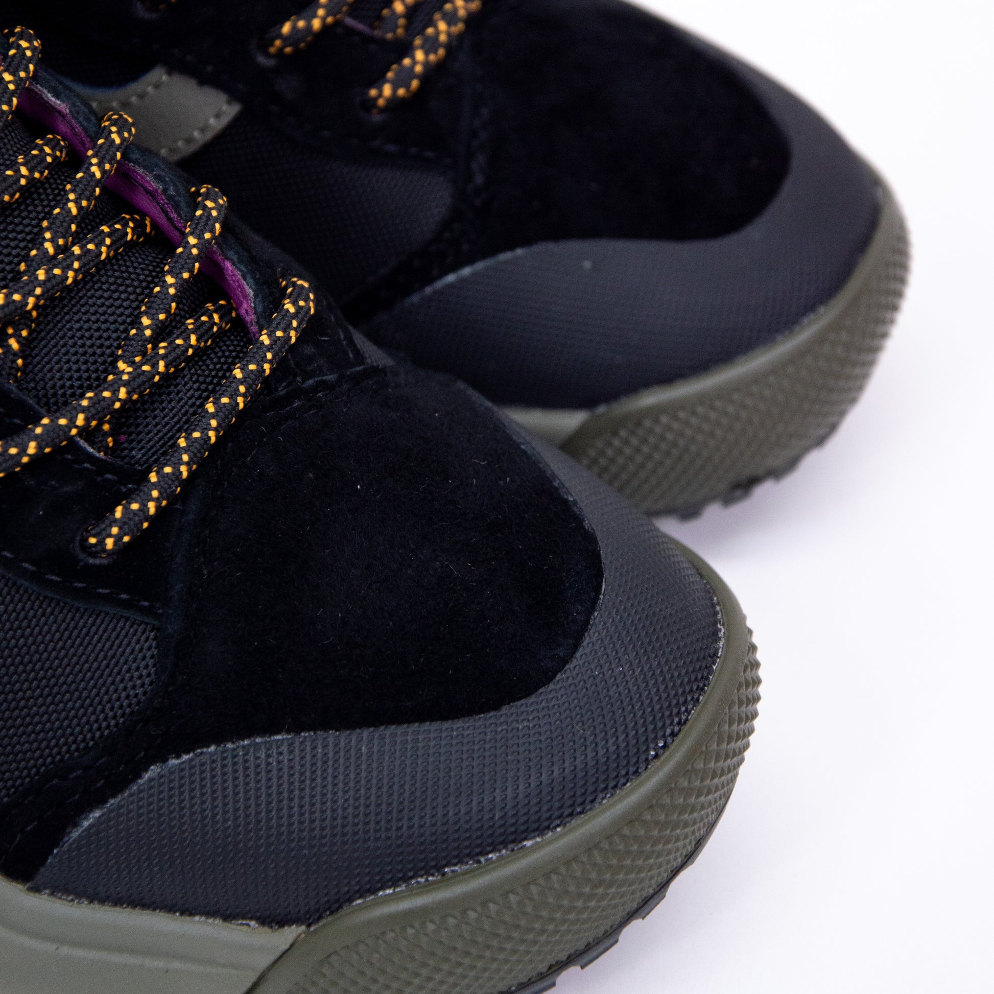 Vans - ultrarange exo - black_multi_3