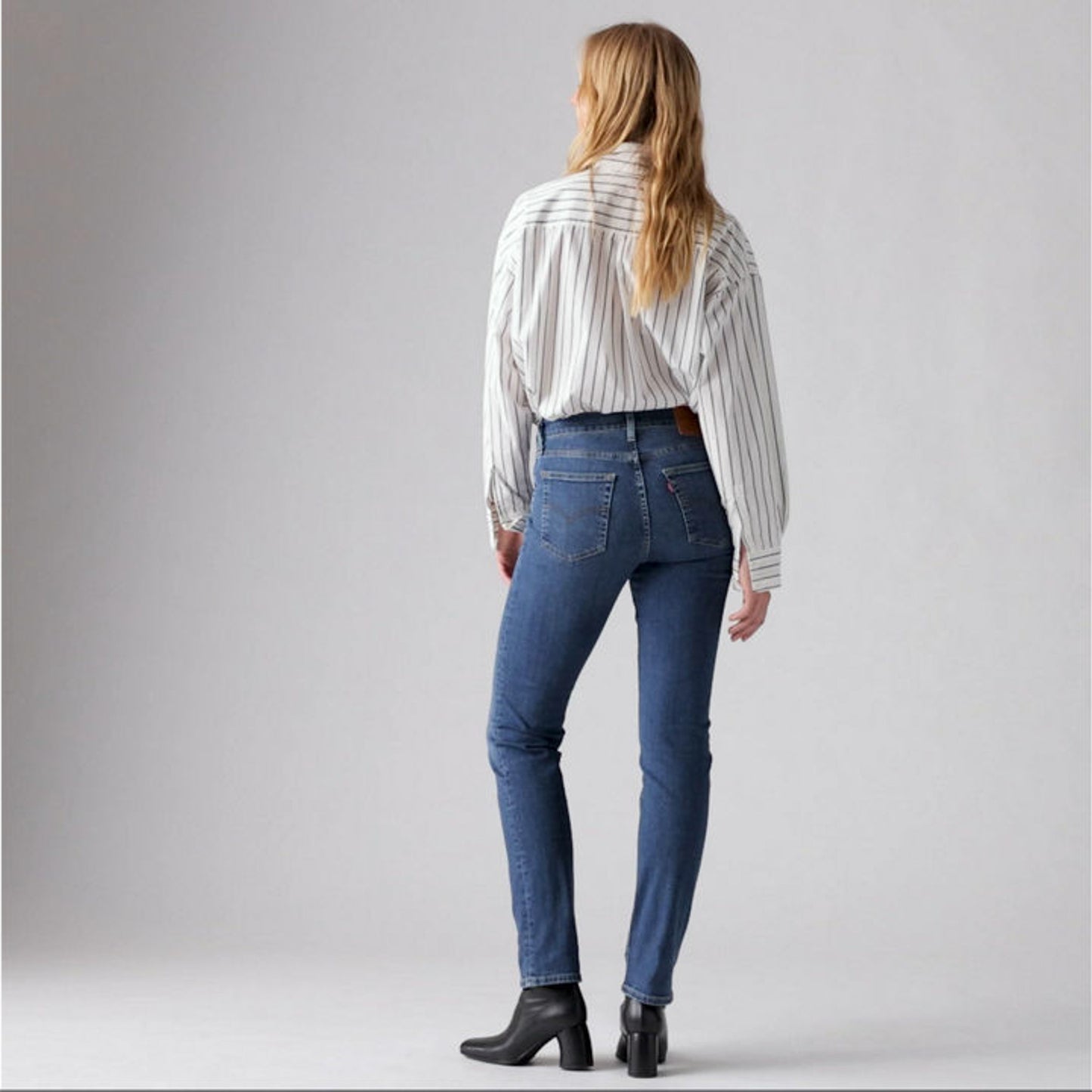 Levi's® 724 HIGH-RISE SLIM STRAIGHT - Blue Wave