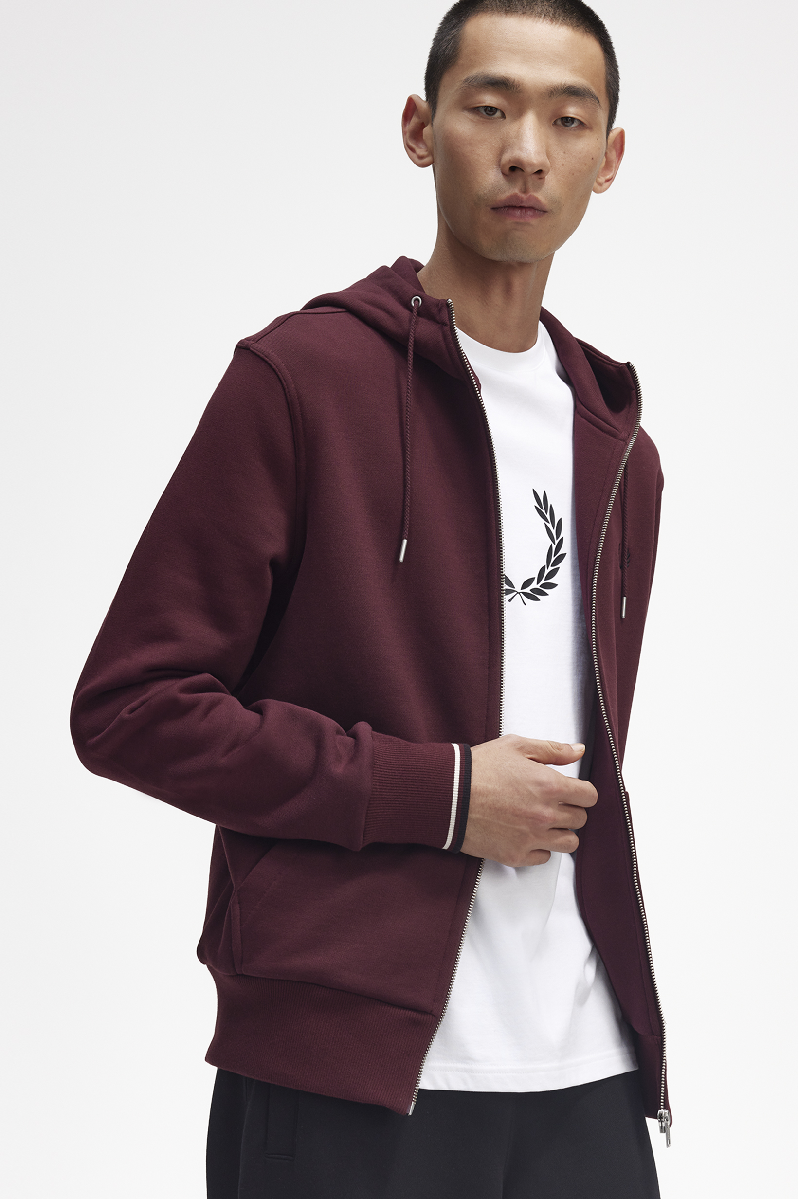 Fred Perry - HOODED ZIP TROUGH 