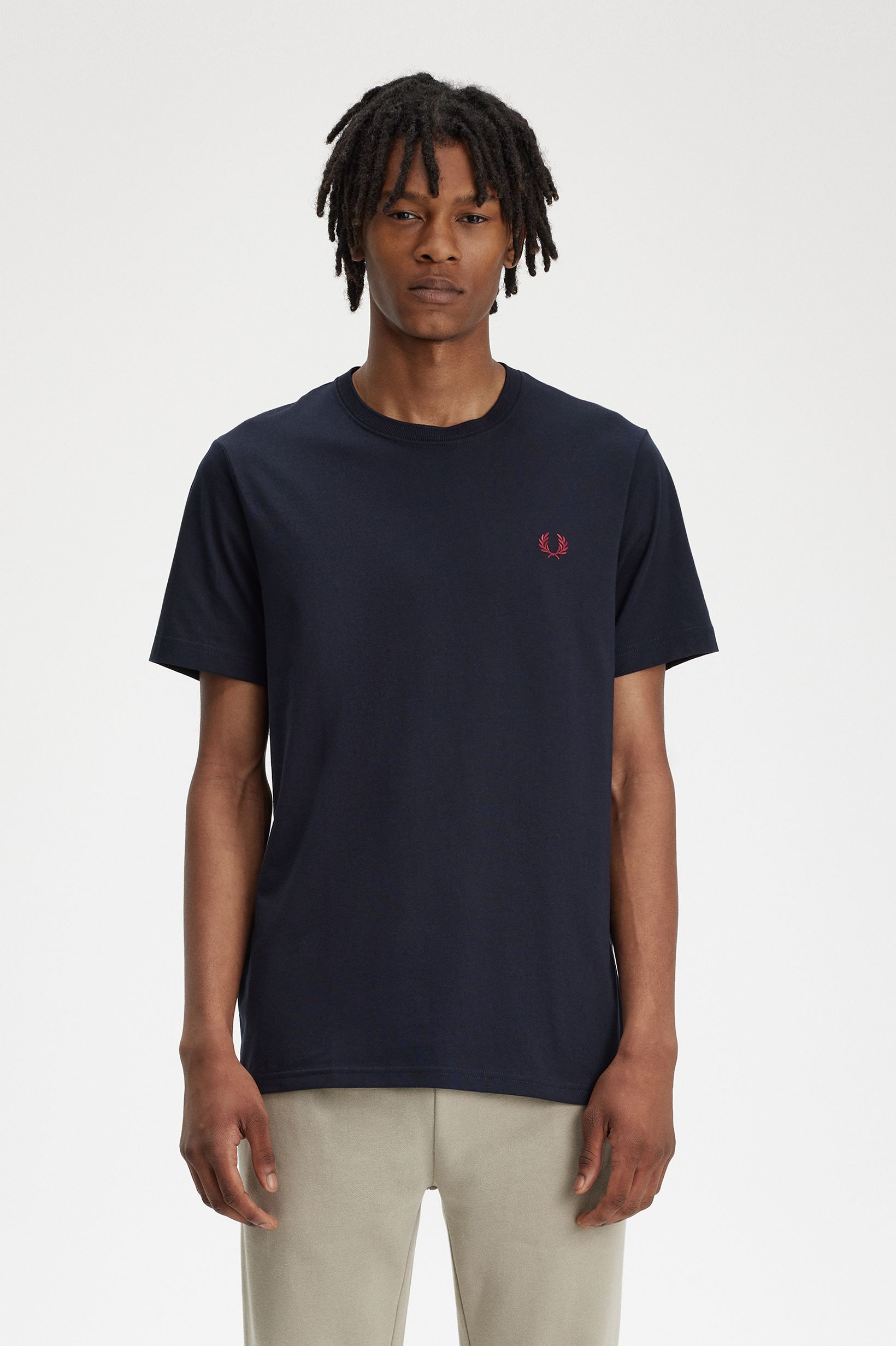 Fred Perry - CREW NECK T-SHIRT (MEN) - Navy/Burnt Red