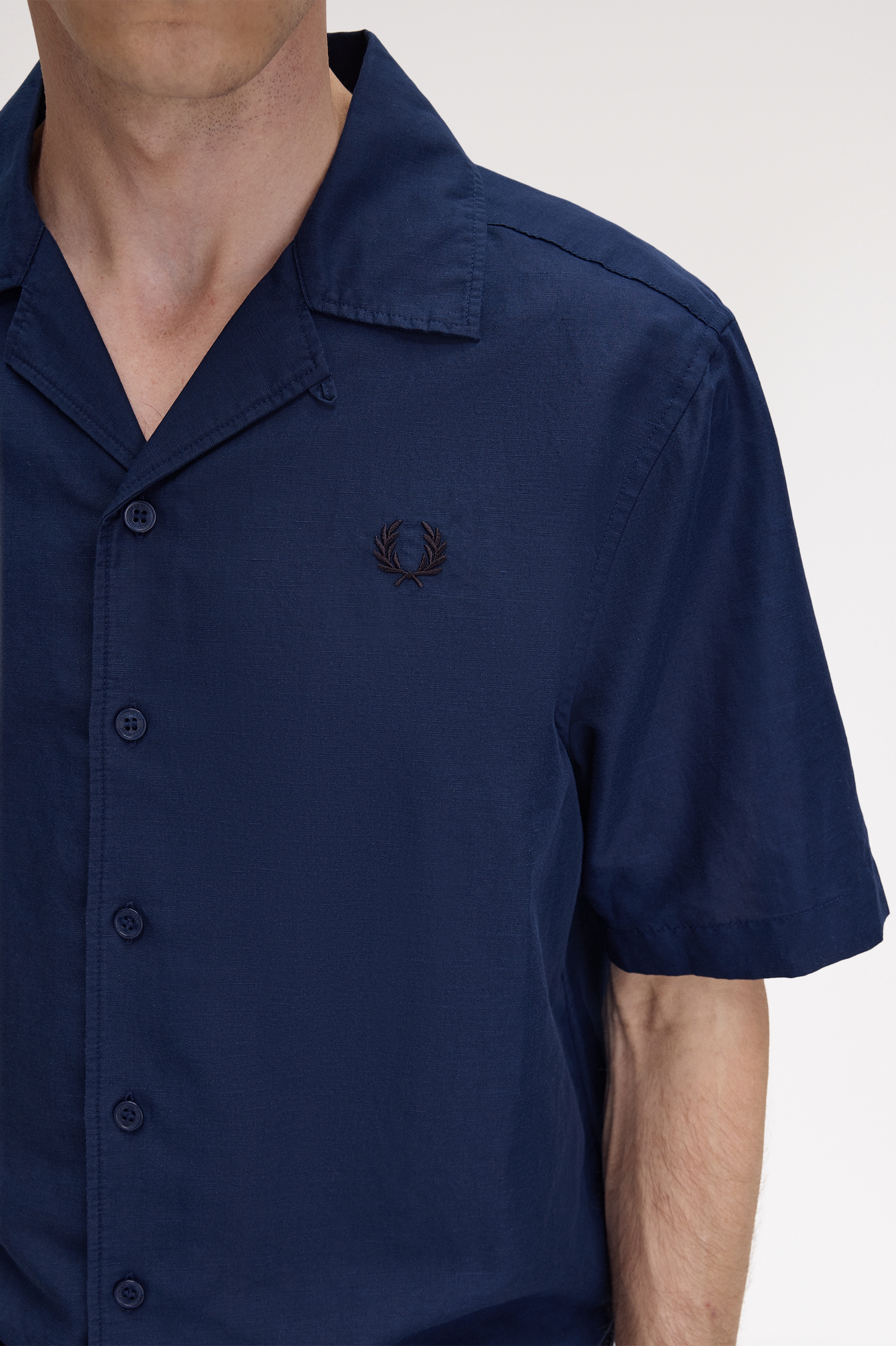 Fred Perry - LINEN BLEND REVERE COLLAR SHIRT - Tennis Blue
