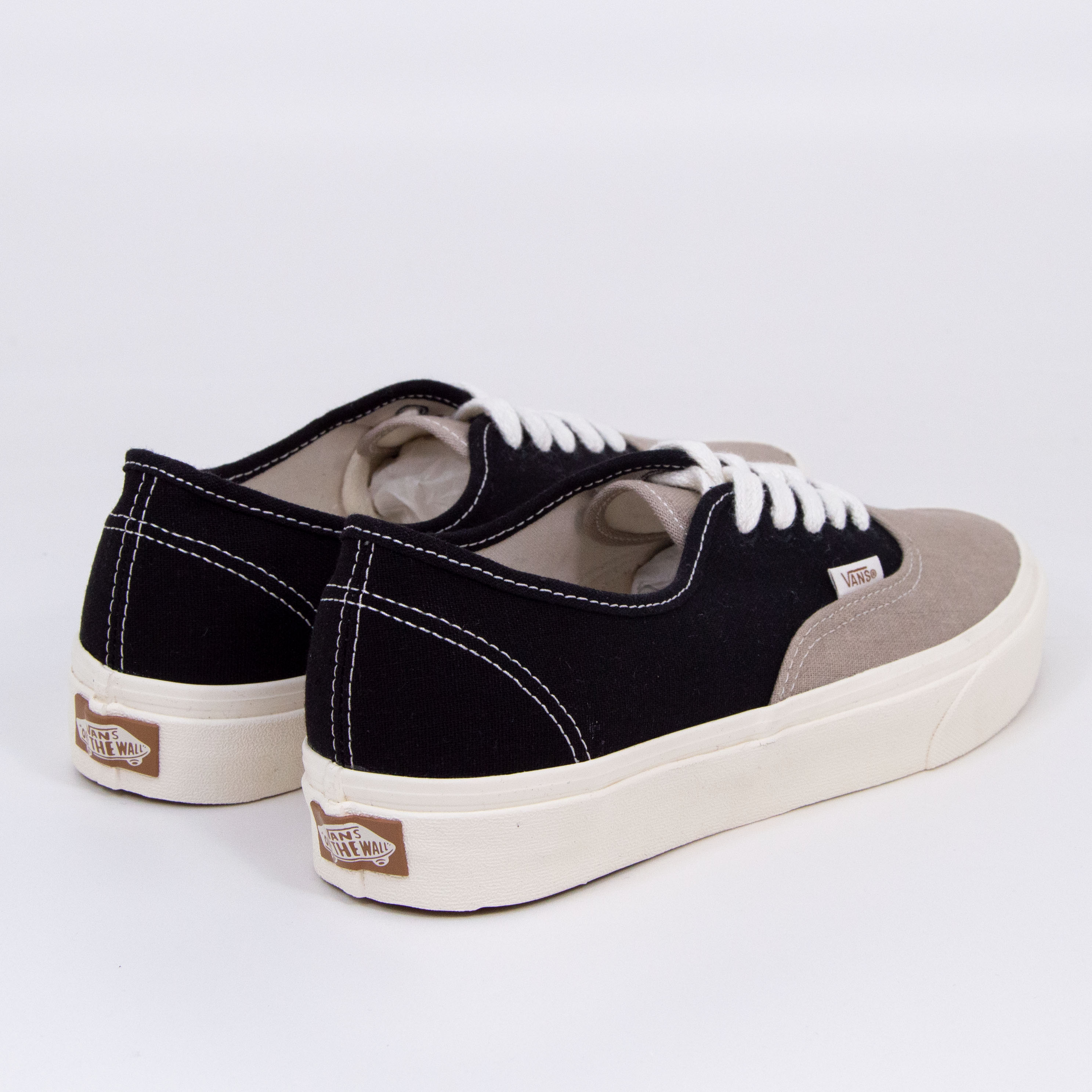 Vans - AUTHENTIC - (Eco Theory in Our Hands) - Multi Block Black