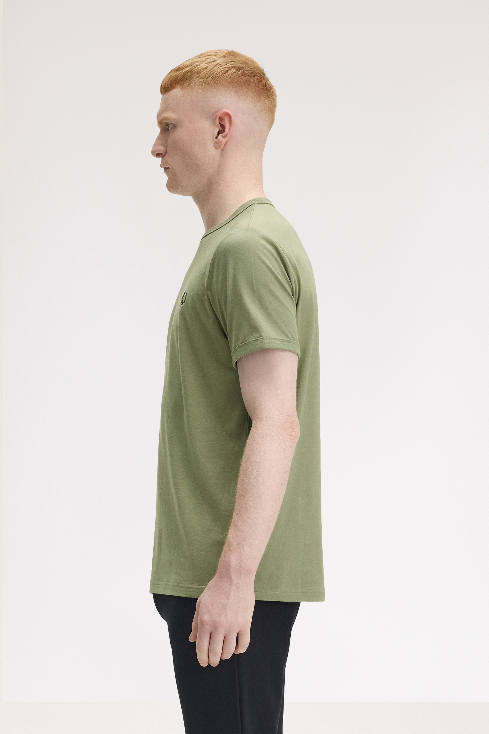 Fred Perry - RINGER T-SHIRT - Olive Mint