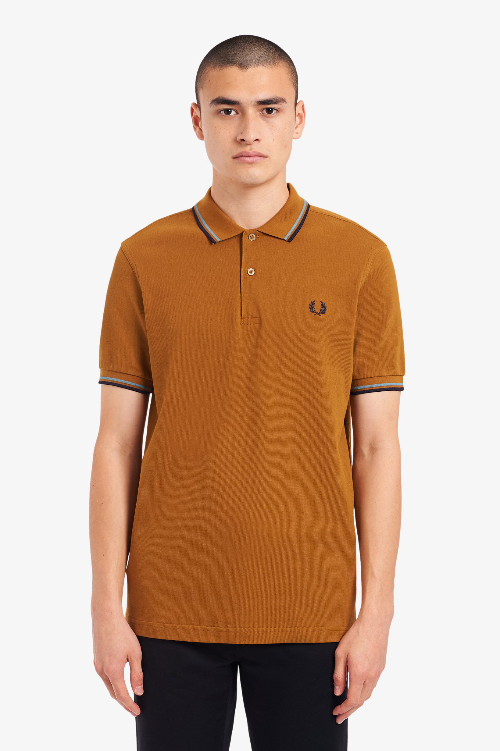 Fred Perry - TWIN TIPPED POLO SHIRT - Dark Caramel