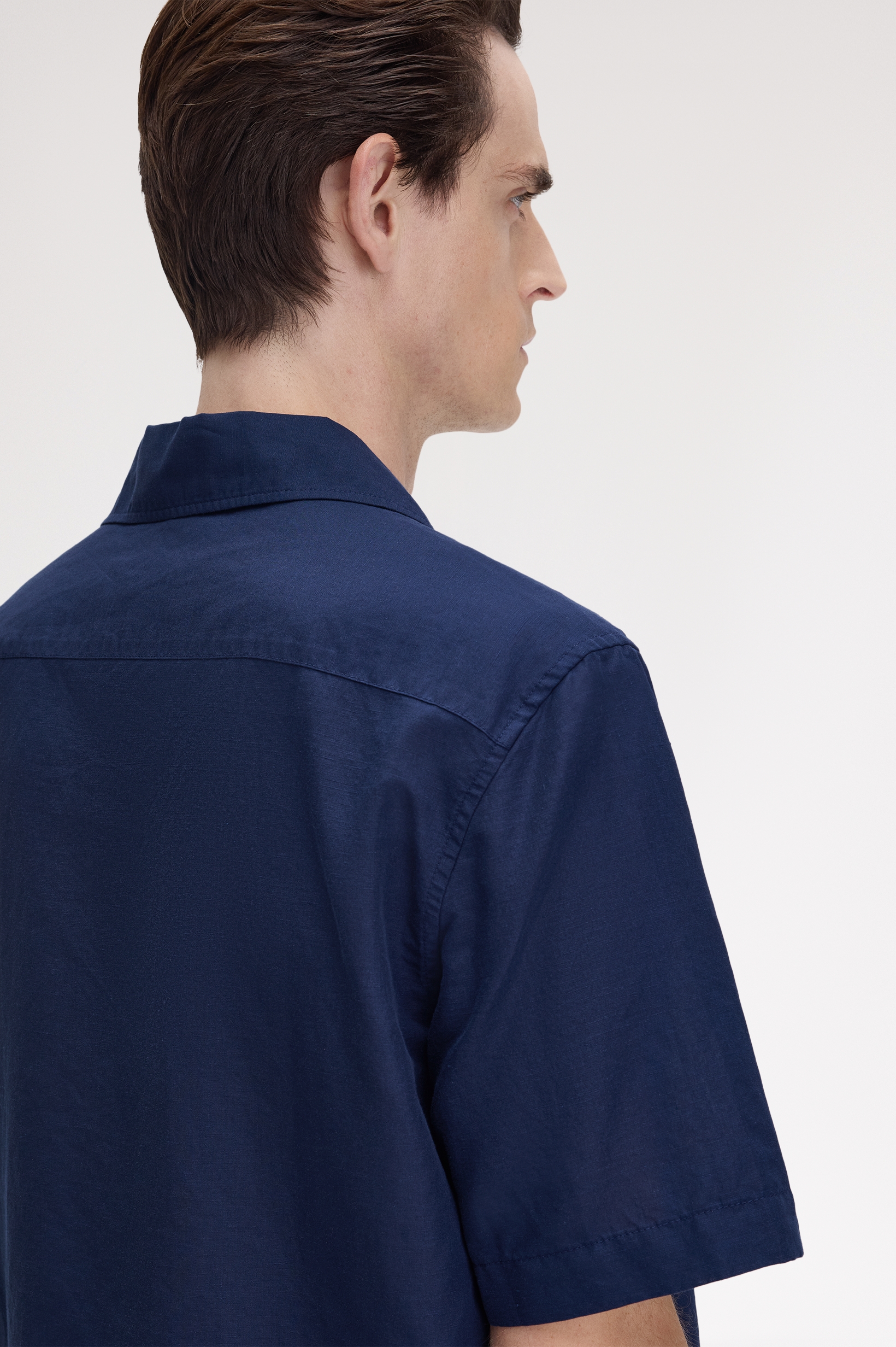 Fred Perry - LINEN BLEND REVERE COLLAR SHIRT - Tennis Blue