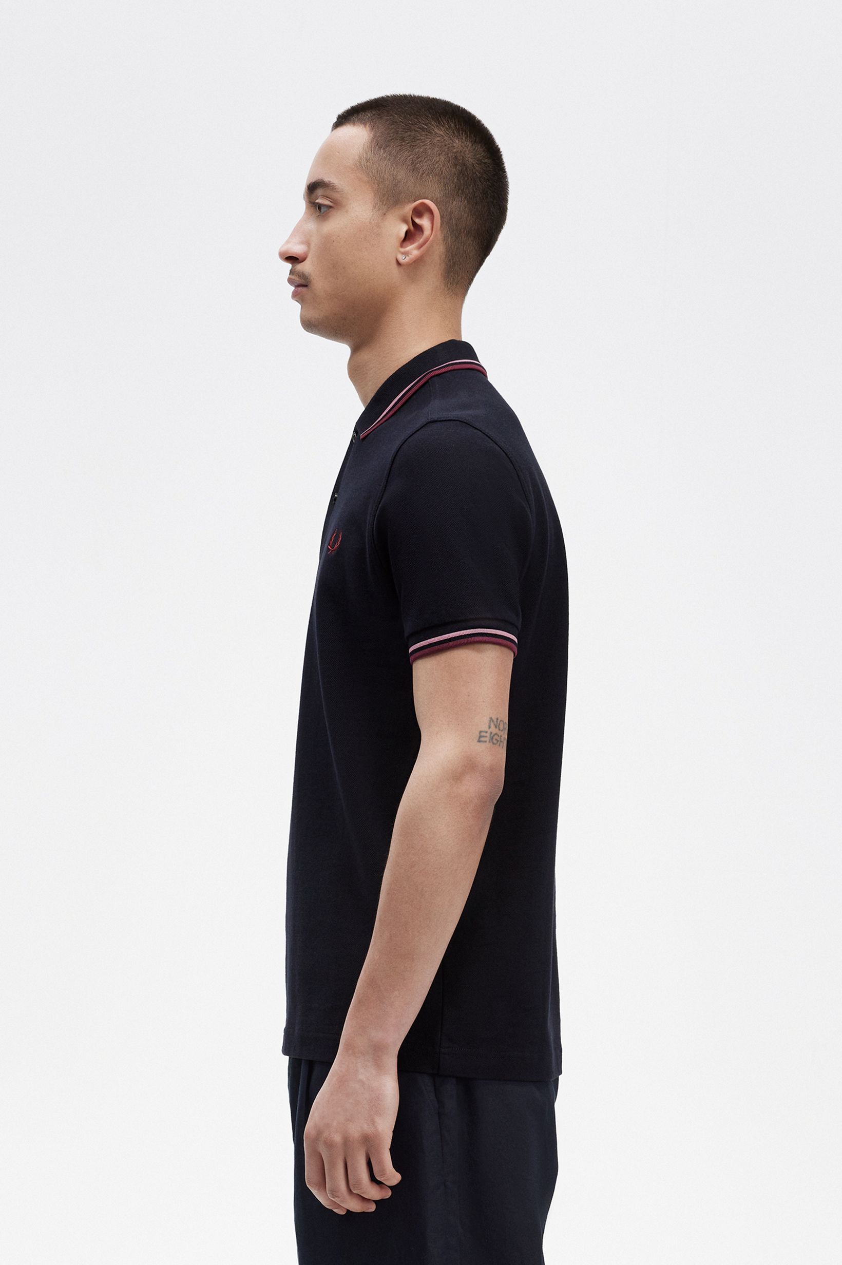 Fred Perry - TWIN TIPPED POLO SHIRT - Navy/Dusty Rose Pink/Oxblood